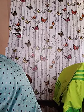 indianstrawberrylips4u online show from 2, 6, 2026