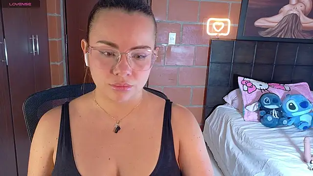 Snapshot of Aria__888 chatting on 27, 4, 2026 Aria 888 online show from 27, 4, 2026