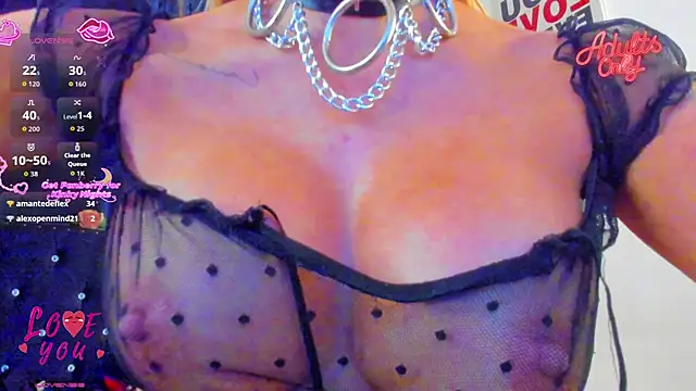 Snapshot of FoxxTattoo chatting on 15, 4, 2026 FoxxTattoo online show from 15, 4, 2026