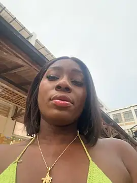 Snapshot of ZarahFerreira chatting on 11, 3, 2026 ZarahFerreira online show from 11, 3, 2026