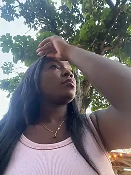 Snapshot of ZarahFerreira chatting on 24, 3, 2026 ZarahFerreira online show from 24, 3, 2026