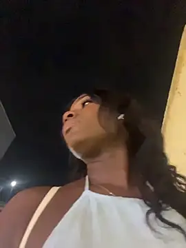 Snapshot of ZarahFerreira chatting on 28, 3, 2026 ZarahFerreira online show from 28, 3, 2026