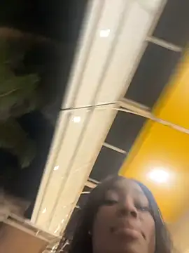 Snapshot of ZarahFerreira chatting on 1, 4, 2026 ZarahFerreira online show from 1, 4, 2026