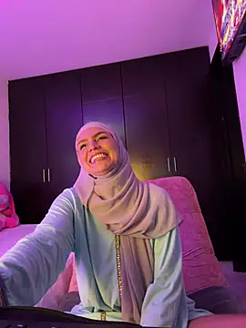 Darsha Khemu online show from 20, 4, 2026