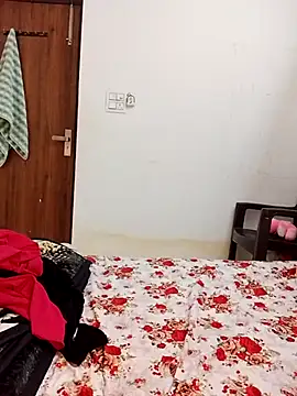 Snapshot of cute_girl_29 chatting on 24, 3, 2026 cute girl 29 online show from 24, 3, 2026