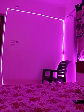 Snapshot of cute_girl_29 chatting on 25, 4, 2026 cute girl 29 online show from 25, 4, 2026