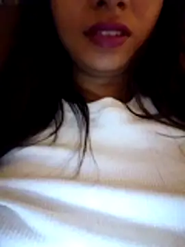 Snapshot of cute_girl_29 chatting on 29, 7, 2026 cute girl 29 online show from 29, 7, 2026