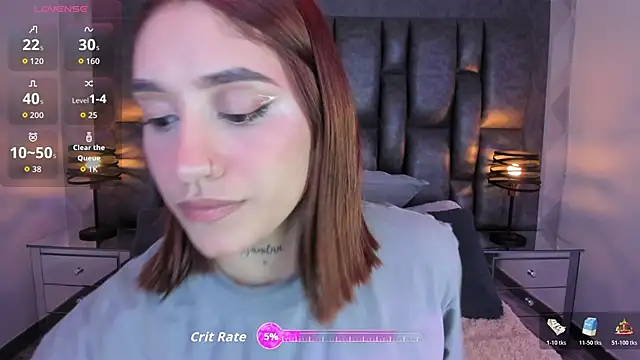 Snapshot of CloeDawson chatting on 8, 4, 2026 CloeDawson online show from 8, 4, 2026