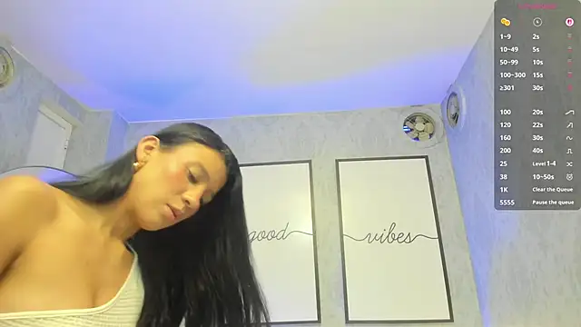 beautydoll18  online show from 17, 4, 2026