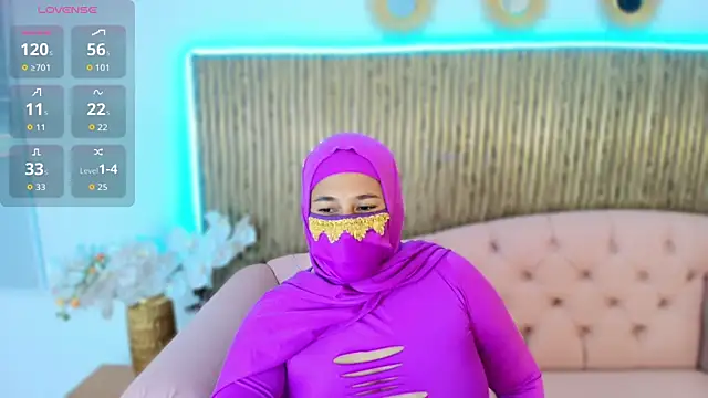 Snapshot of Nadia_Privee chatting on 22, 2, 2026 Nadia Privee online show from 22, 2, 2026