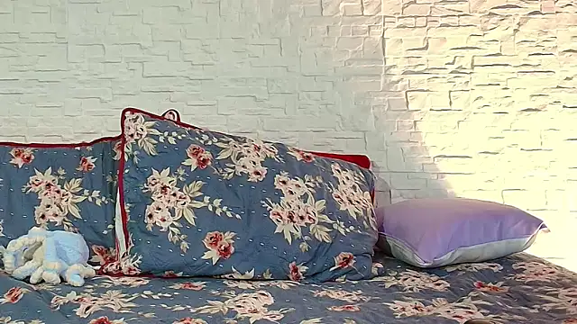 Snapshot of Eliassalvatore_ chatting on 15, 4, 2026 Eliassalvatore online show from 15, 4, 2026