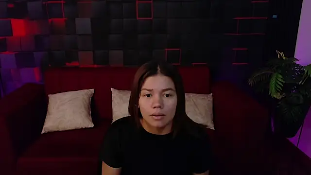 Alessia Monroe  online show from 15, 7, 2026
