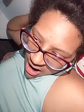 Snapshot of gigiblue89 chatting on 29, 3, 2026 gigiblue89 online show from 29, 3, 2026