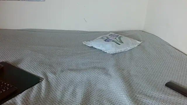 valkahot20 online show from 4, 4, 2026