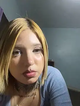 Snapshot of avrillayan chatting on 24, 2, 2026 avrillayan online show from 24, 2, 2026