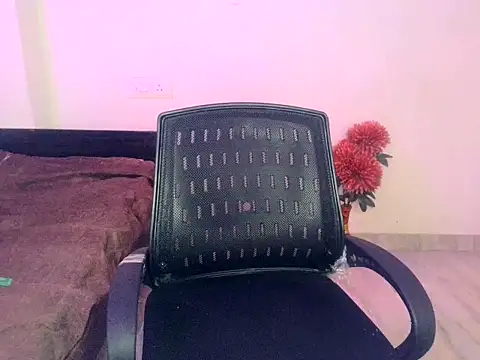 Snapshot of SIKSHA_SINGH chatting on 19, 3, 2026 SIKSHA SINGH online show from 19, 3, 2026