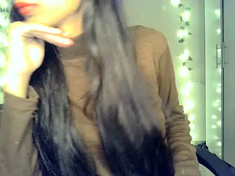 Snapshot of SIKSHA_SINGH chatting on 8, 4, 2026 SIKSHA SINGH online show from 8, 4, 2026