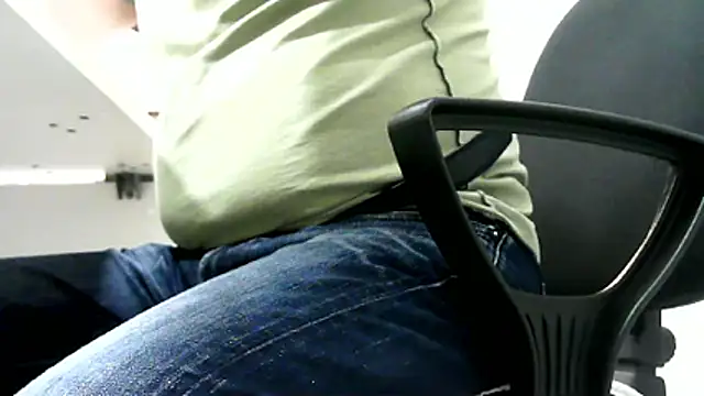 Snapshot of gitano697 chatting on 14, 4, 2026 gitano697 online show from 14, 4, 2026