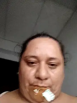 Snapshot of Melanny69x chatting on 4, 4, 2026 Melanny69x online show from 4, 4, 2026