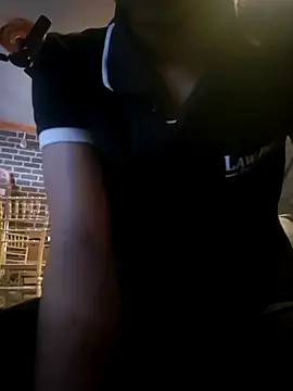 peanutbutteater online show from 3, 3, 2026