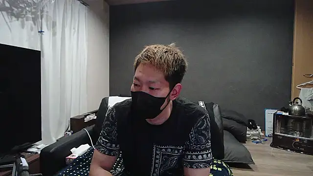 Snapshot of ryuaaaaa chatting on 4, 4, 2026 ryuaaaaa online show from 4, 4, 2026