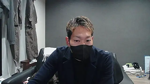 Snapshot of ryuaaaaa chatting on 5, 4, 2026 ryuaaaaa online show from 5, 4, 2026