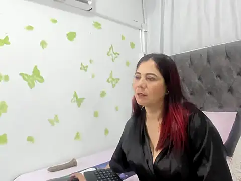 Snapshot of Ailen_souza chatting on 20, 2, 2026 Ailen souza online show from 20, 2, 2026