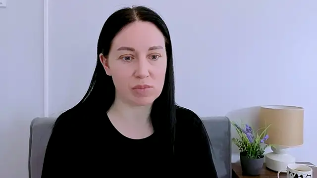 MiaFair online show from 8, 4, 2026