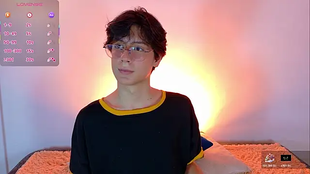 Snapshot of lui_x_dust chatting on 2, 3, 2026 lui x dust online show from 2, 3, 2026