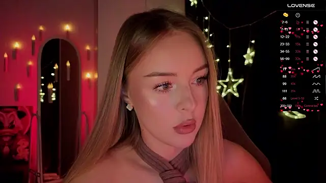 Snapshot of Nestyzz chatting on 2, 3, 2026 Nestyzz online show from 2, 3, 2026