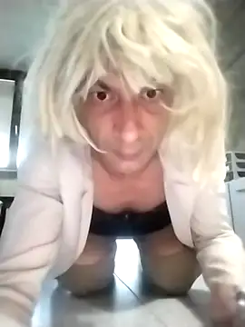 marti 8 online show from 6, 4, 2026