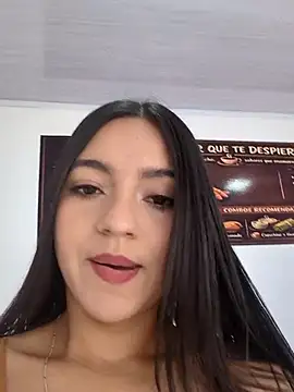 Snapshot of DulceCaroX chatting on 2, 7, 2026 DulceCaroX online show from 2, 7, 2026