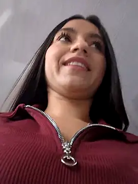 Snapshot of DulceCaroX chatting on 13, 7, 2026 DulceCaroX online show from 13, 7, 2026