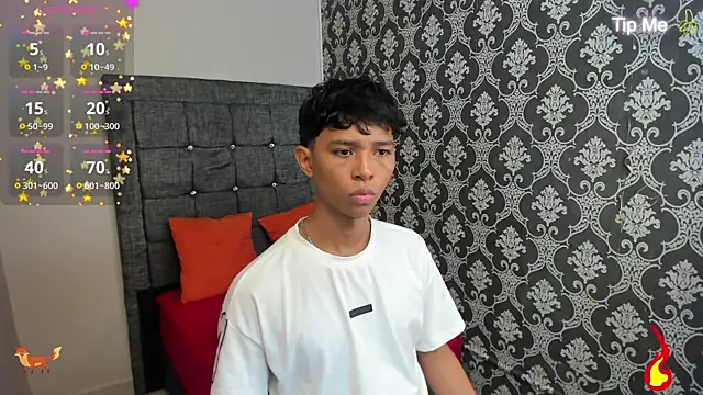 Snapshot of Little_Twink19x chatting on 12, 7, 2026 Little Twink19x online show from 12, 7, 2026