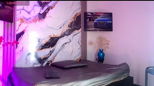 Alondra Wile online show from 13, 4, 2026