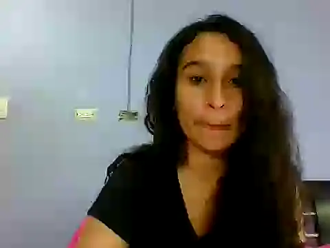 Snapshot of scarlettscottx_ chatting on 25, 4, 2026 scarlettscottx online show from 25, 4, 2026