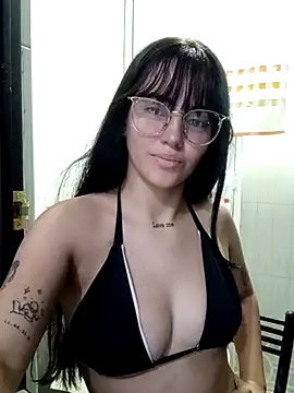 sara cute so online show from 24, 2, 2026