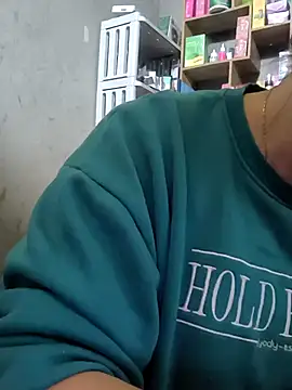 Snapshot of MayEva_ly chatting on 6, 3, 2026 MayEva ly online show from 6, 3, 2026