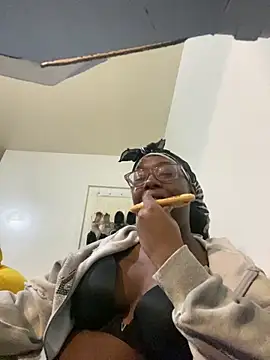 Snapshot of Sinfulwaterfalls chatting on 3, 4, 2026 Sinfulwaterfalls online show from 3, 4, 2026