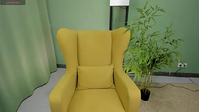 taticamomile online show from 5, 3, 2026