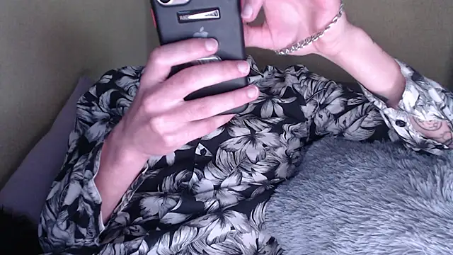 Snapshot of Samuel_Skywalker chatting on 3, 6, 2026 Samuel Skywalker online show from 3, 6, 2026