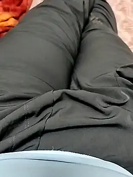 Snapshot of smallthickdick115 chatting on 19, 2, 2026 smallthickdick115 online show from 19, 2, 2026