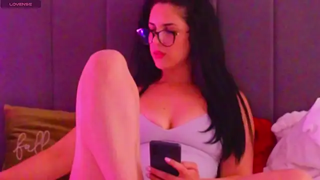 Snapshot of LauraDelightX chatting on 19, 6, 2026 LauraDelightX online show from 19, 6, 2026