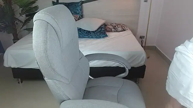 Snapshot of Anne_blake chatting on 18, 3, 2026 Anne blake online show from 18, 3, 2026