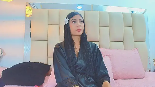 Lana Sliim online show from 6, 3, 2026