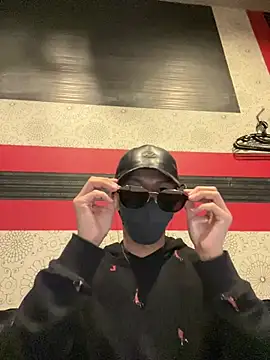 Snapshot of Yumemiru-k chatting on 7, 3, 2026 Yumemiru-k online show from 7, 3, 2026