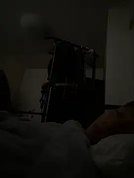 Snapshot of Yumemiru-k chatting on 23, 4, 2026 Yumemiru-k online show from 23, 4, 2026