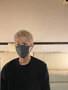 Snapshot of Yumemiru-k chatting on 24, 4, 2026 Yumemiru-k online show from 24, 4, 2026