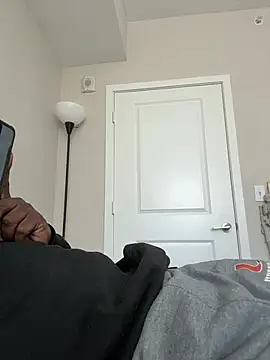 Snapshot of makeherfeelg chatting on 24, 2, 2026 makeherfeelg online show from 24, 2, 2026