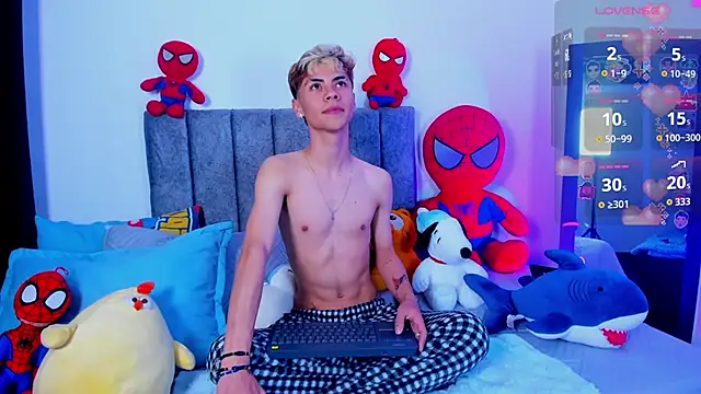 Snapshot of Callum_777 chatting on 21, 3, 2026 Callum 777 online show from 21, 3, 2026